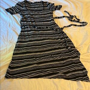Club Monaco Black and White Long Sleeve Dress